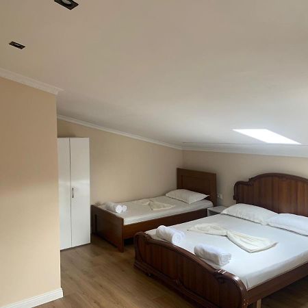 Vila Qyteza Korce Ngoại thất bức ảnh