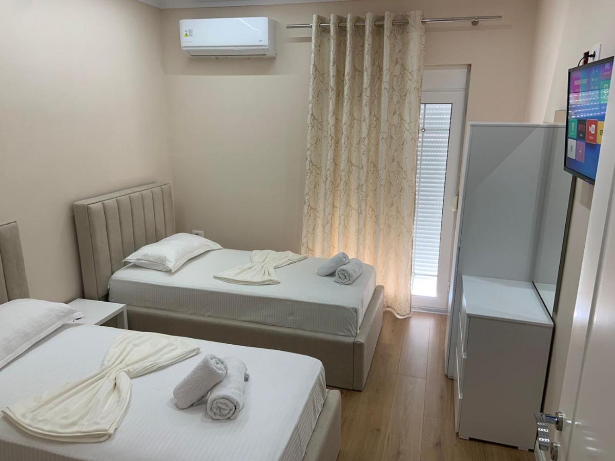Vila Qyteza Korce Ngoại thất bức ảnh