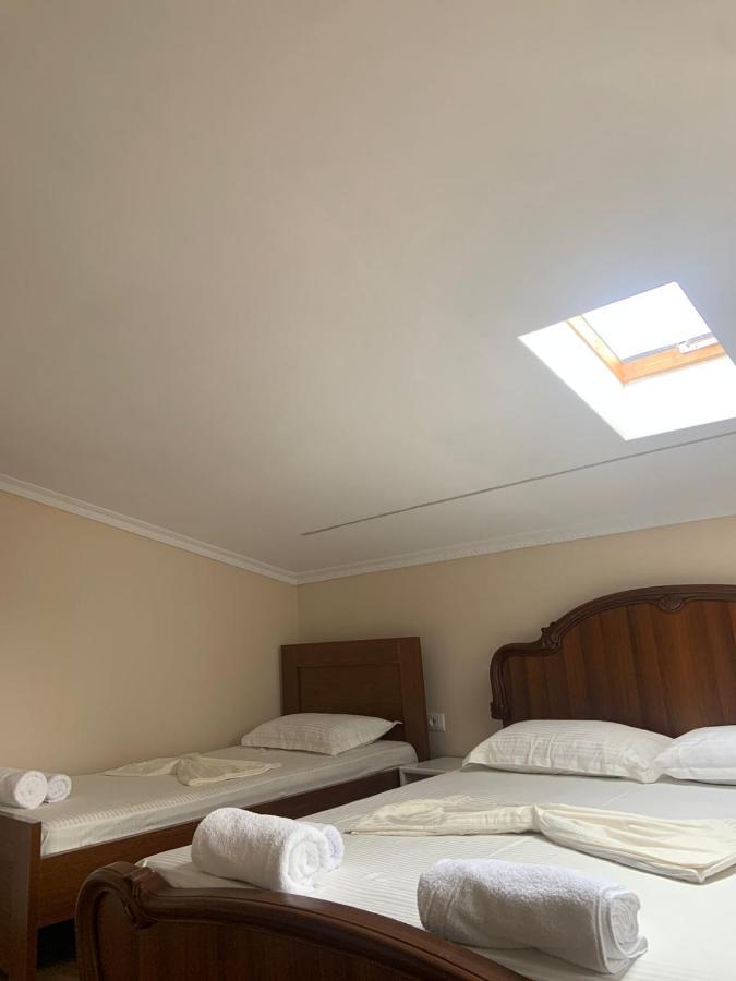 Vila Qyteza Korce Ngoại thất bức ảnh